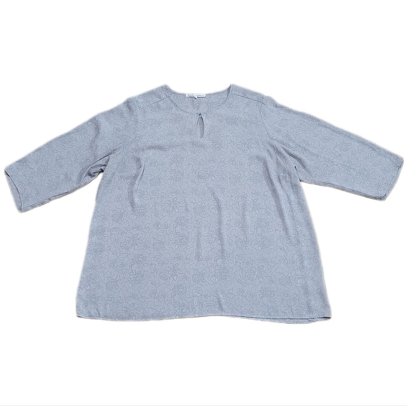 Violet + Claire Women's soft blue patterned eyelet top size 2X - Picture 1 of 6